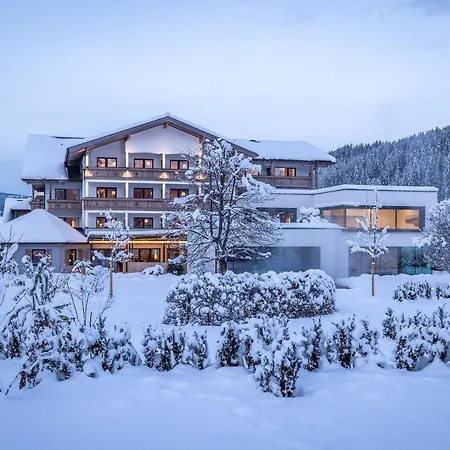 Hotel Superior Alpenhof Flachau