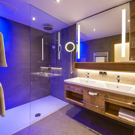 Hotel Superior Alpenhof 4*