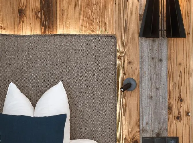 ホテル Superior Alpenhof 4*