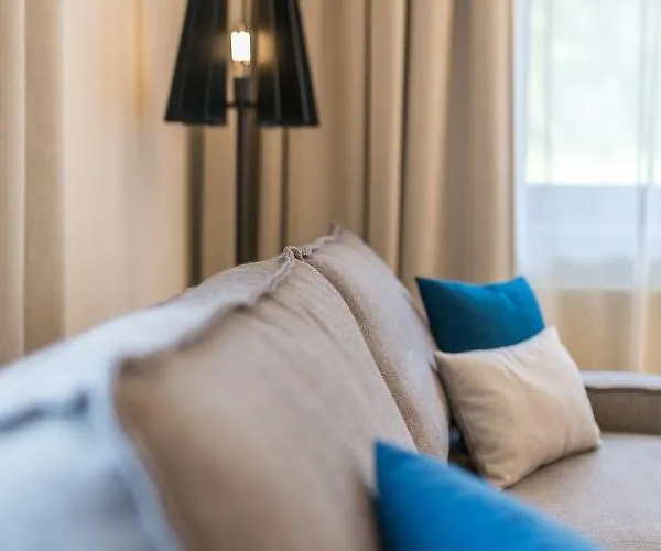 Superior Alpenhof フラッハウ