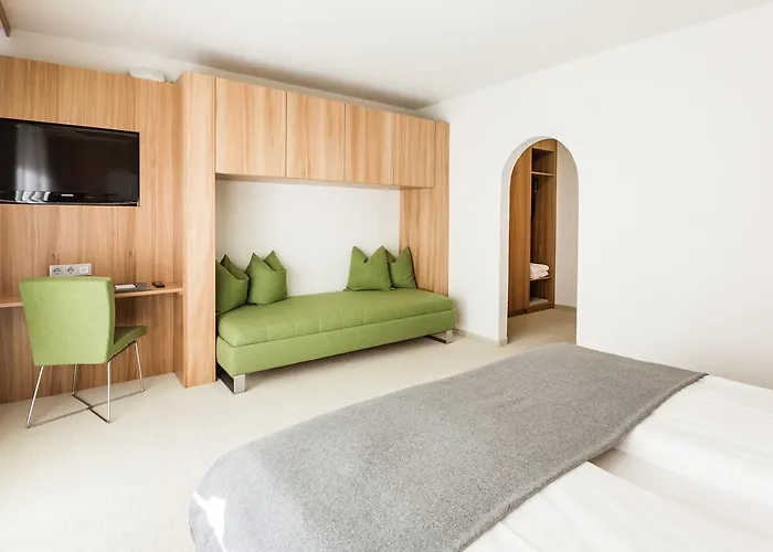 ホテル Superior Alpenhof 4*