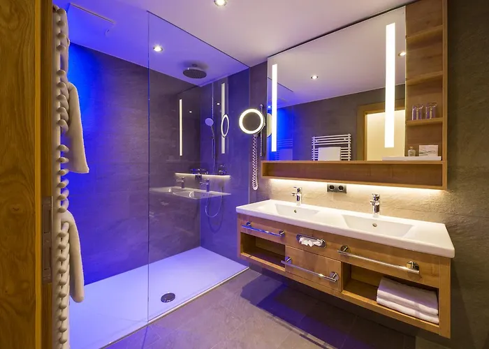 Hotel Superior Alpenhof 4*