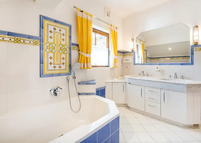 ホテル Superior Alpenhof 4*